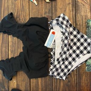 CUPSHE scalloped bikini NWT